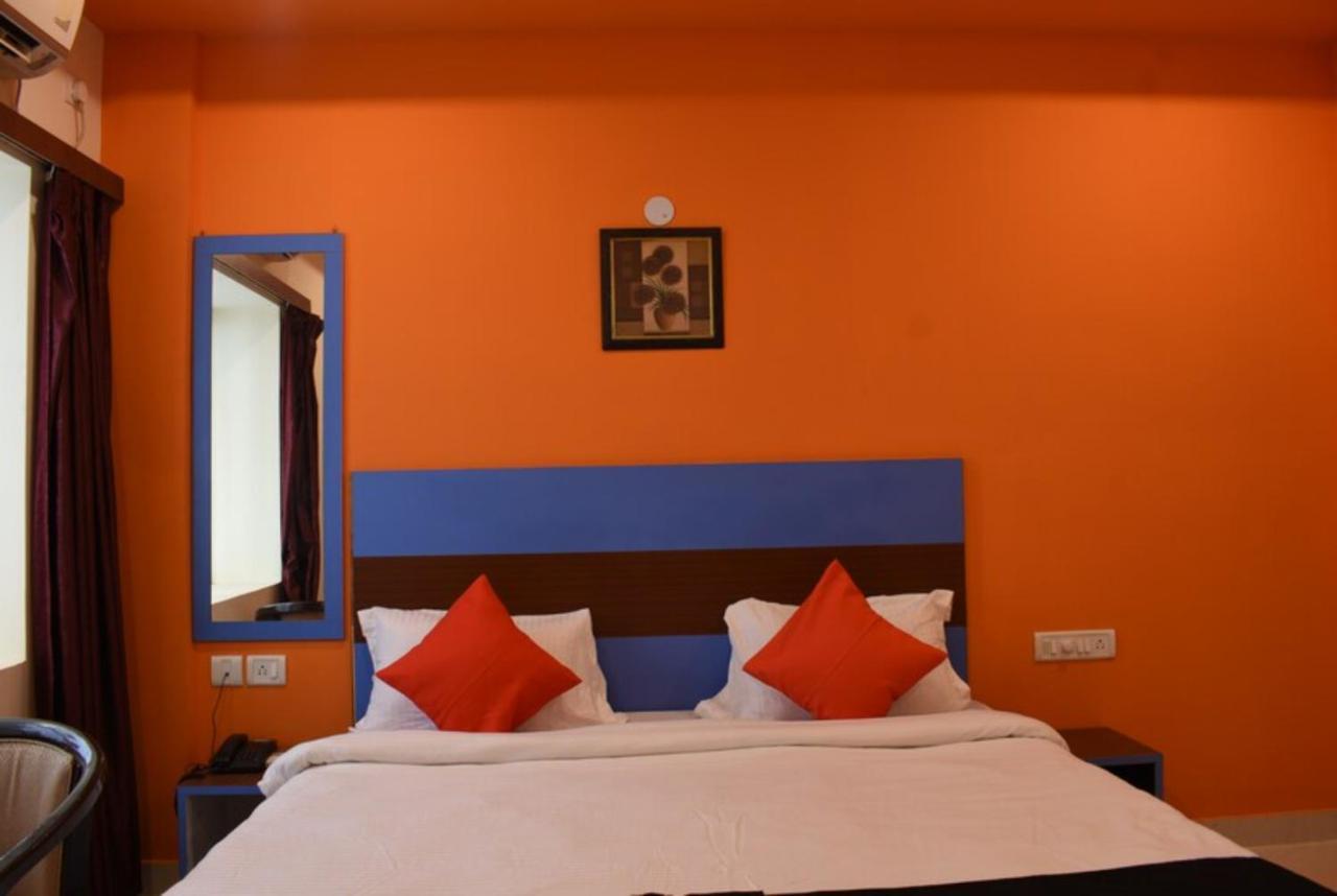 Goroomgo Hotel Planet Bhubaneswar Zewnętrze zdjęcie